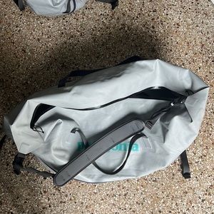 PATAGONIA Stormfront Wet/Dry Duffel 65Ll, Drifter Grey